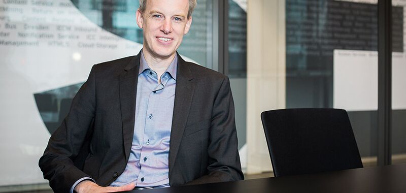 Dr. Gregor Joeris