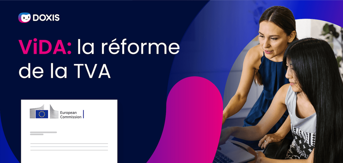Deux femmes collaborant sur un ordinateur portable, discutant de la réforme de la TVA. Arrière-plan avec branding de la Commission européenne.